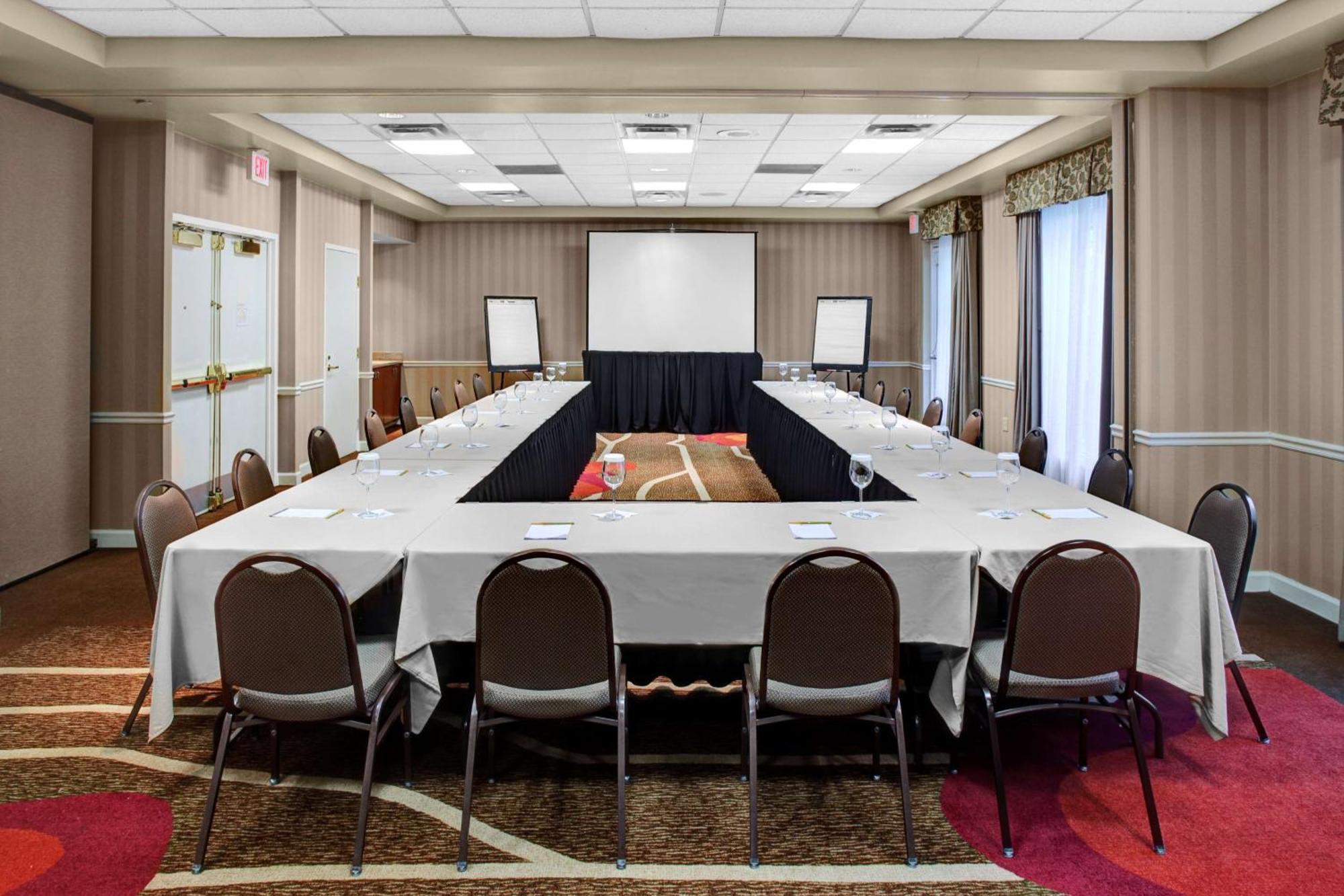 Hilton Garden Inn Atlanta North/Alpharetta Eksteriør billede