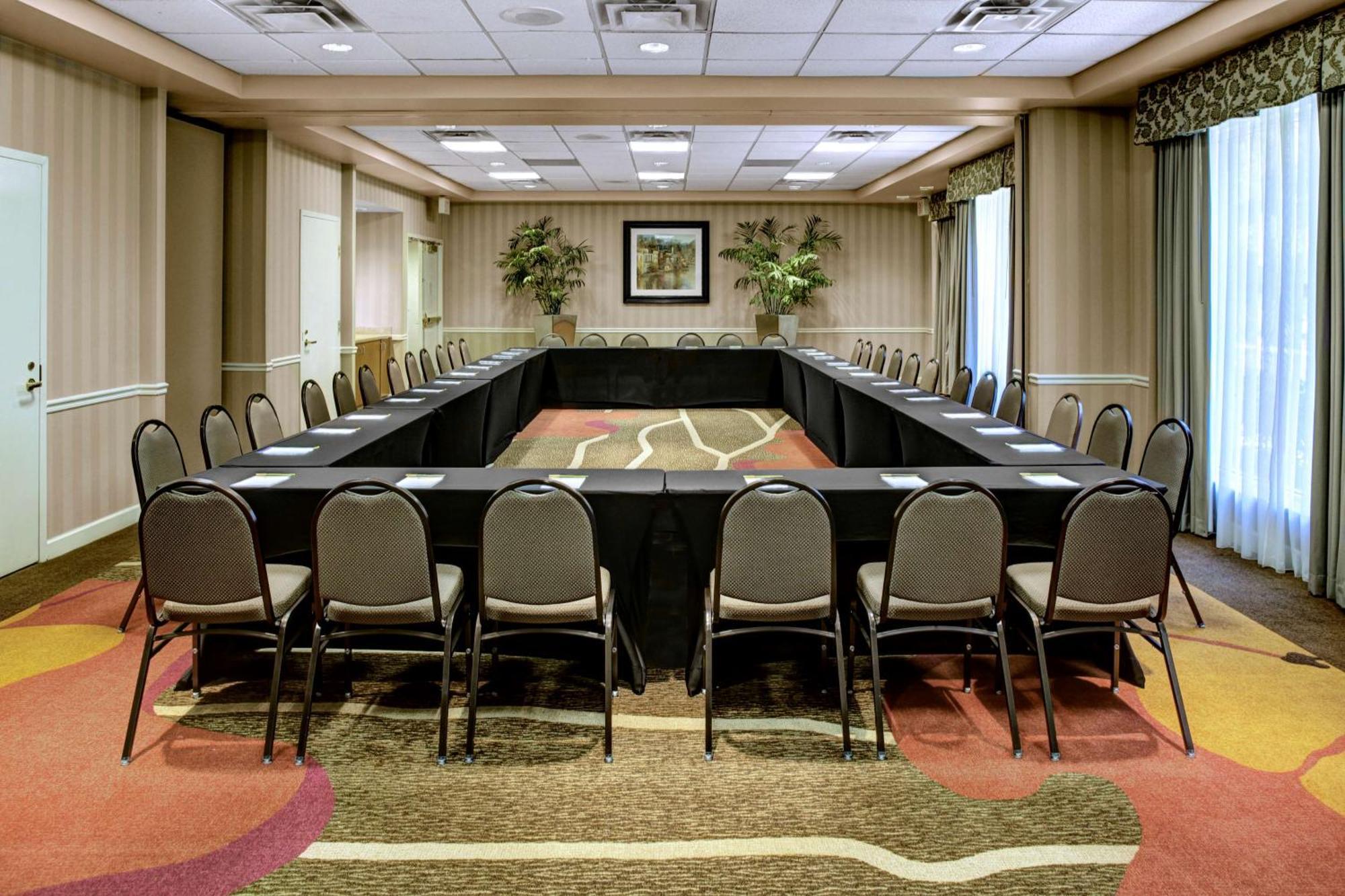 Hilton Garden Inn Atlanta North/Alpharetta Eksteriør billede
